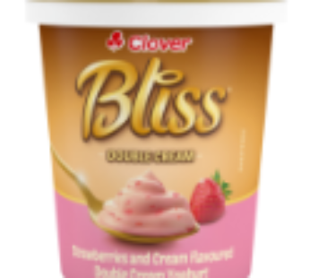 Clover Bliss Strawberries & Cream Double Cream Yoghurt 1kg