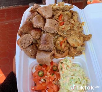 Uphuthu, Wors, Coleslaw, Chicken & Ushatini – Kasi Fahlaaa