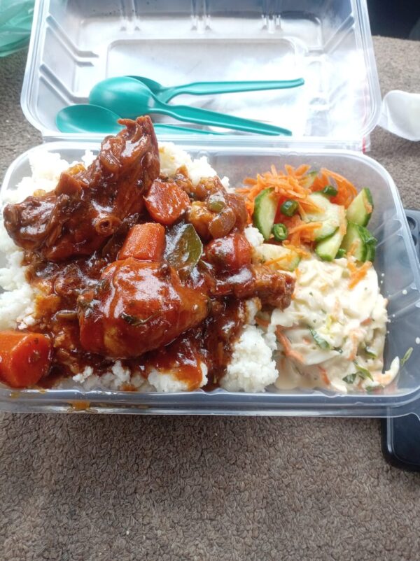 Chicken, Uphuthu & Salads - Isazisembo Catering